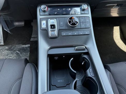New 2025 Hyundai Palisade Calligraphy image 25