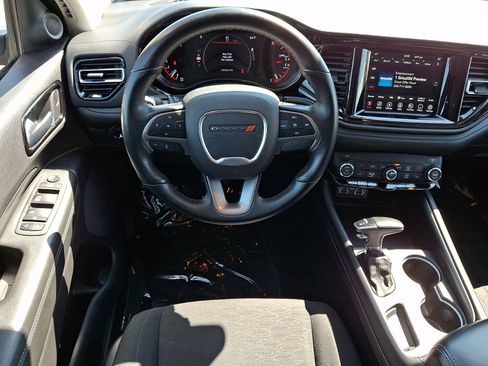 Used 2022 Dodge Durango SXT AWD/4WD image 12
