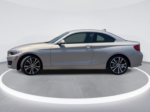 Used 2016 BMW 228i xDrive Coupe AWD/4WD image 4