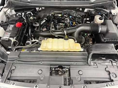 Used 2020 Ford F150 Lariat w/ Equipment Group 502A Luxury AWD/4WD image 33