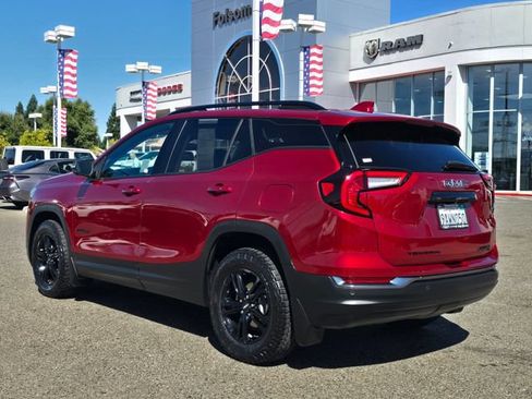 Used 2022 GMC Terrain AT4 w/ Infotainment Package II AWD/4WD image 6