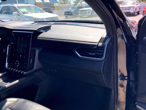 Used 2024 GMC Acadia Elevation w/ Trailering Package FWD image 15