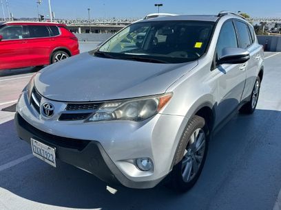 Used 2015 Toyota RAV4 Limited w/ Technology Package