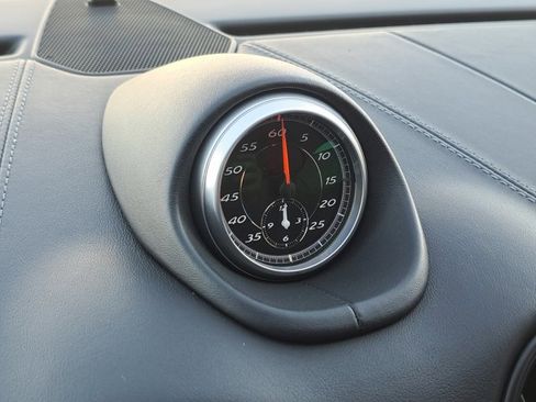 Used 2012 Porsche Cayman R image 31