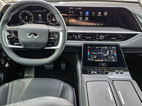 New 2026 INFINITI QX80 Luxe image 40