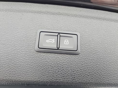 Used 2024 Audi Q5 2.0T Premium Plus image 34