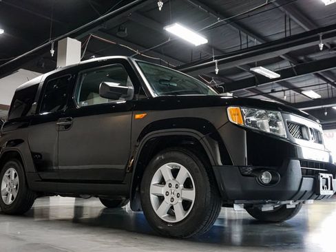 Used 2011 Honda Element EX image 2