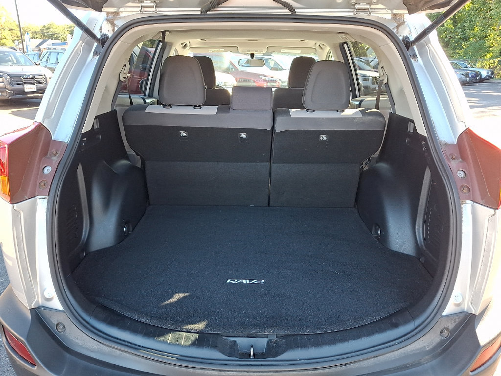 Used 2013 Toyota RAV4 XLE AWD/4WD image 30