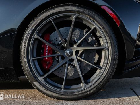 Used 2024 McLaren 750S Spider image 10