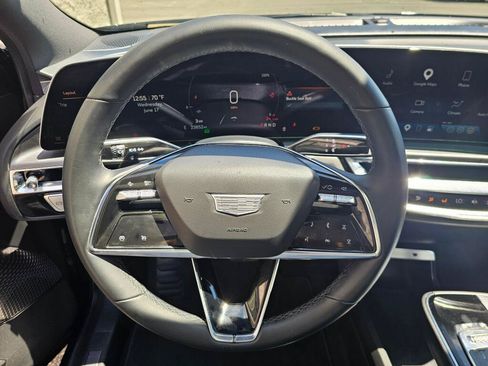 Used 2024 Cadillac Lyriq Tech w/ Driver Assist Package AWD/4WD image 28