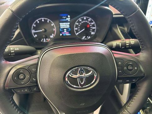 Certified 2024 Toyota Corolla Cross LE FWD image 18