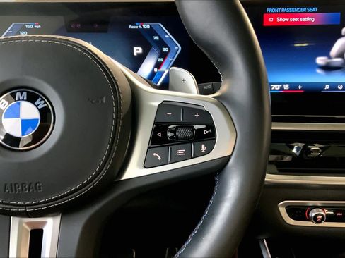 Used 2024 BMW X7 M60i w/ Executive Package image 25