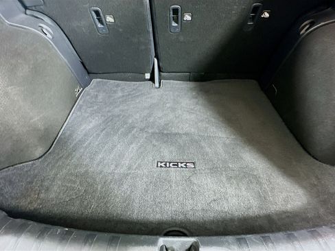 Used 2024 Nissan Kicks SR image 26