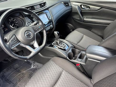 Used 2020 Nissan Rogue SV w/ Premium Package AWD/4WD image 10