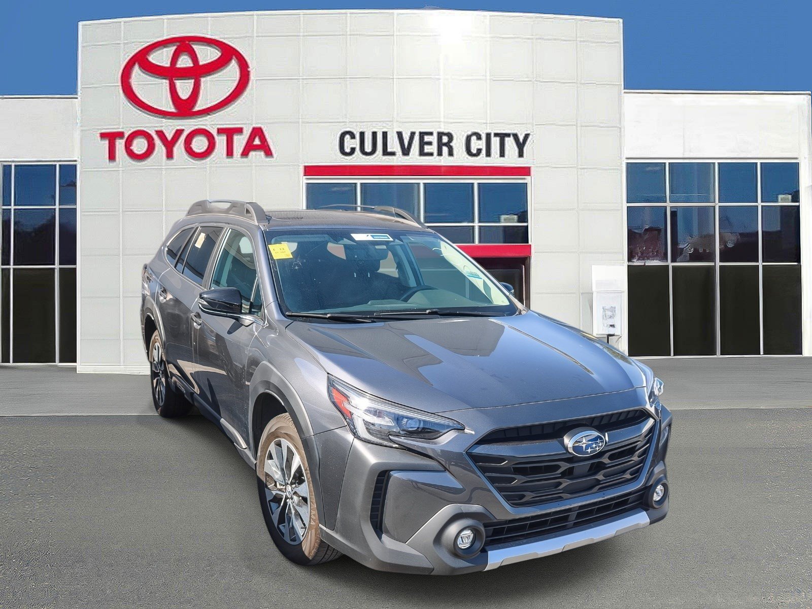Used 2025 Subaru Outback Limited AWD/4WD image 1