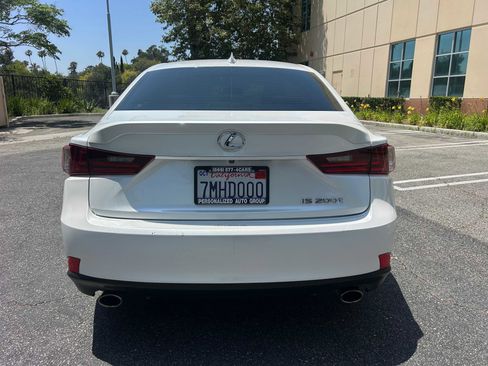 Used 2016 Lexus IS 200t RWD image 6