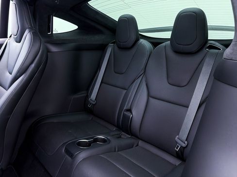 Used 2023 Tesla Model X image 35