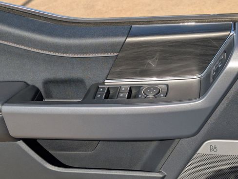 Used 2025 Ford F150 Lariat w/ Equipment Group 502A High image 26