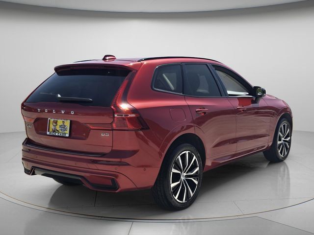 Used 2023 Volvo XC60 B5 Plus w/ Protection Package Premier FWD image 7