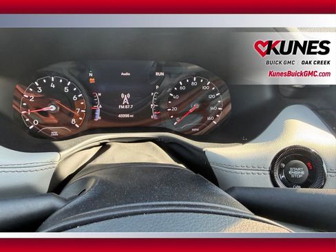 Used 2025 Jeep Compass Limited AWD/4WD image 17