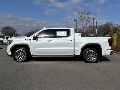 New 2026 GMC Sierra 1500 Denali image 7