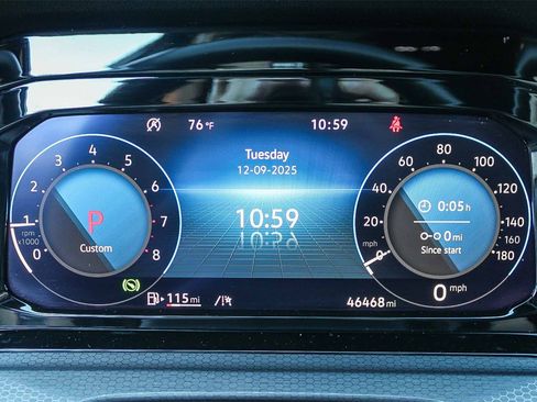 Used 2023 Volkswagen GTI 40th Anniversary Edition image 23