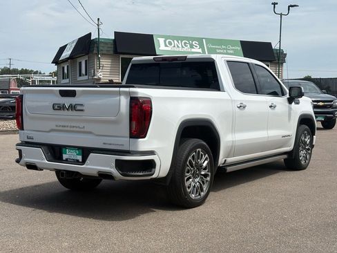 Used 2023 GMC Sierra 1500 Denali Ultimate AWD/4WD image 8