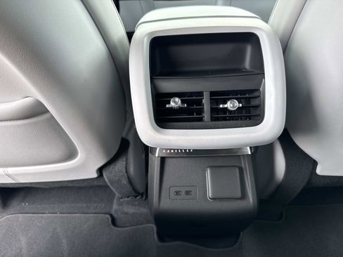 New 2025 Cadillac Lyriq Sport image 21