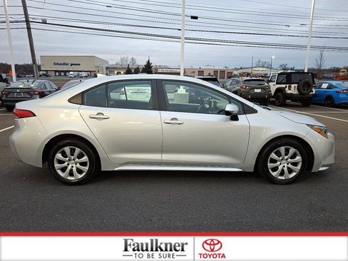 Certified 2023 Toyota Corolla LE image 7