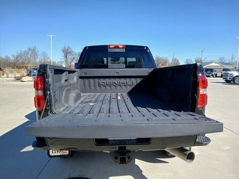 Used 2017 GMC Sierra 3500 Denali w/ Duramax Plus Package image 21