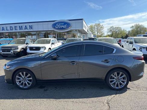 Used 2024 MAZDA MAZDA3 s FWD image 1