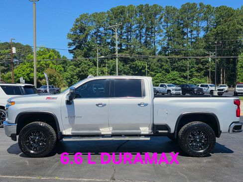 Used 2021 Chevrolet Silverado 2500 LTZ w/ LTZ Premium Package AWD/4WD image 2