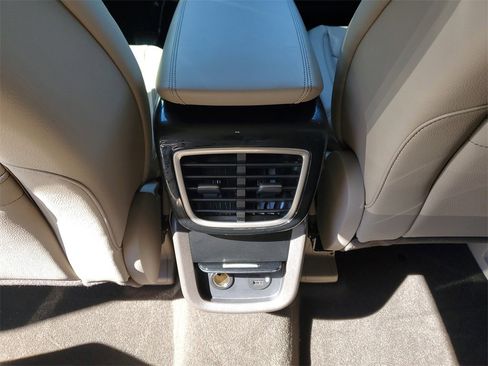 Certified 2022 Lincoln Nautilus FWD w/ Premium Package image 13