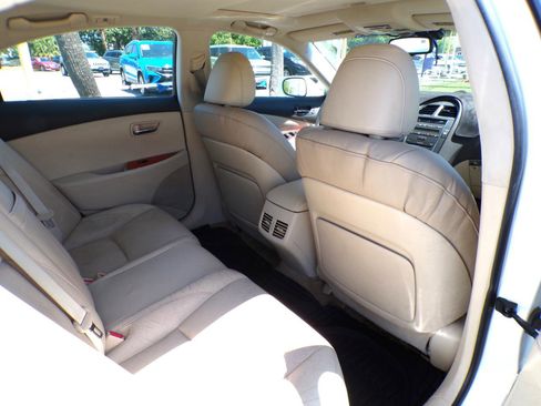 Used 2011 Lexus ES 350 FWD image 25