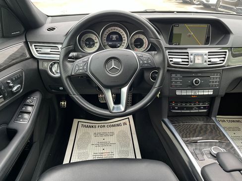Used 2016 Mercedes-Benz E 250 Sedan image 29