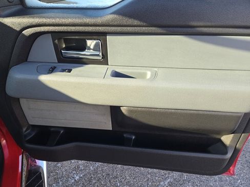 Used 2014 Ford F150 XLT w/ Equipment Group 302A Luxury image 4