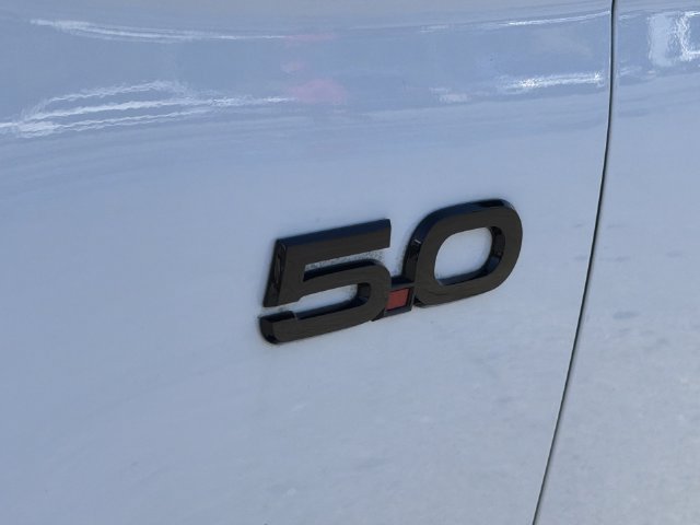 Used 2017 Ford Mustang GT Premium w/ Equipment Group 401A RWD image 9