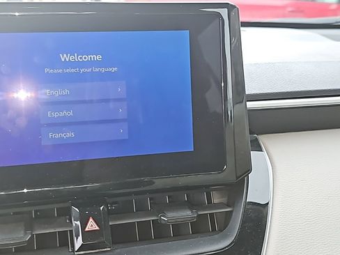 Used 2023 Toyota Corolla Cross L image 10