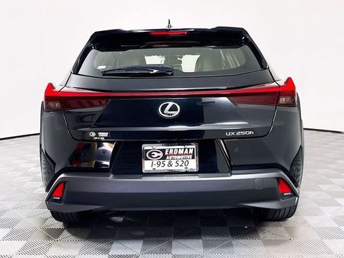 Used 2024 Lexus UX 250h FWD image 22