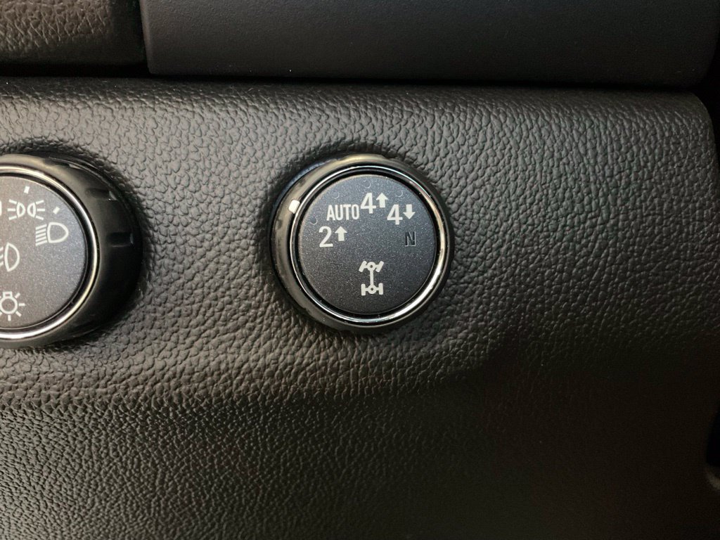 Used 2021 GMC Canyon AT4 w/ Driver Alert Package AWD/4WD image 18