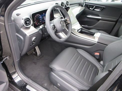 New 2026 Mercedes-Benz GLC 300 4MATIC image 7