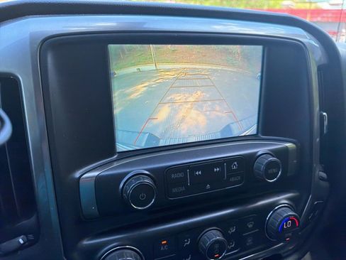 Used 2018 Chevrolet Silverado 1500 LT w/ All Star Edition image 22