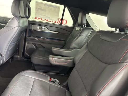 New 2026 Ford Explorer ST image 18
