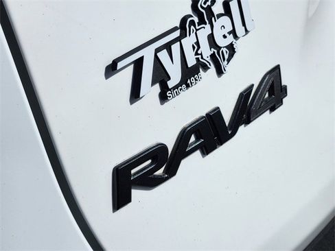 Used 2024 Toyota RAV4 Adventure image 12
