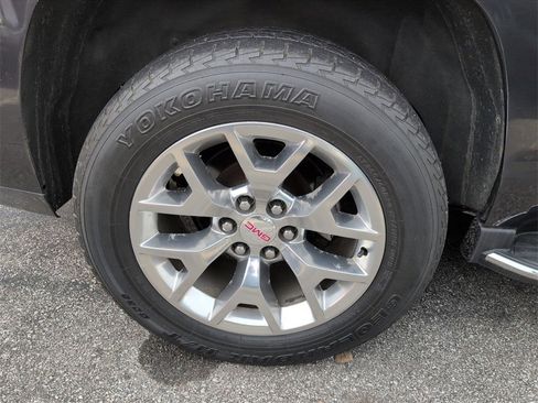 Used 2015 GMC Yukon SLT image 22