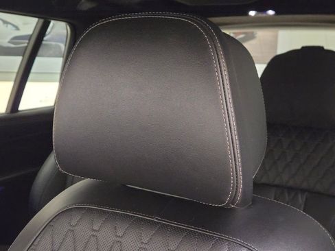 Used 2024 BMW ALPINA XB7 image 35