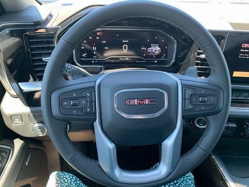 New 2025 GMC Sierra 1500 Elevation w/ Preferred Package image 19