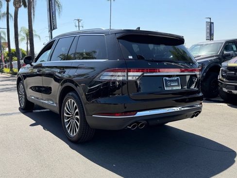 Used 2022 Lincoln Aviator Reserve AWD/4WD image 10