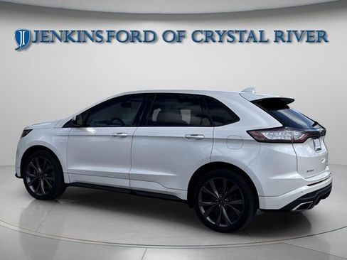 Used 2018 Ford Edge Sport w/ Technology Package AWD/4WD image 13