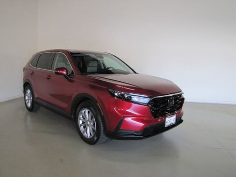 Certified 2023 Honda CR-V EX image 3